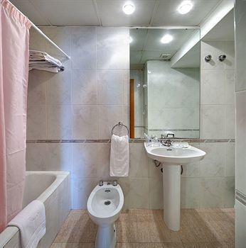 Hotel Des Voyageurs Montpellier Eksteriør bilde
