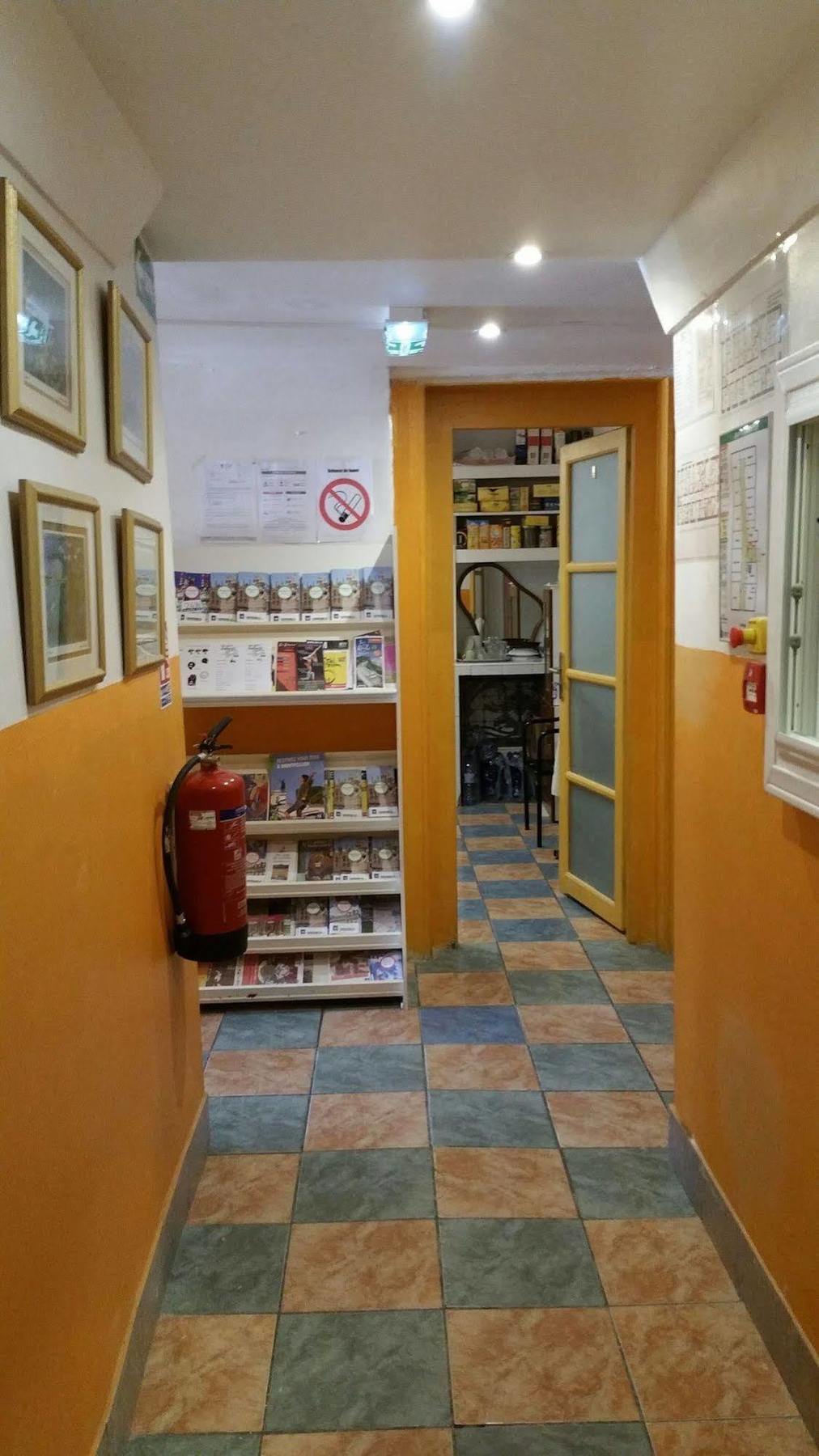Hotel Des Voyageurs Montpellier Eksteriør bilde